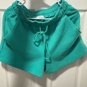Green Textured Women's Shorts